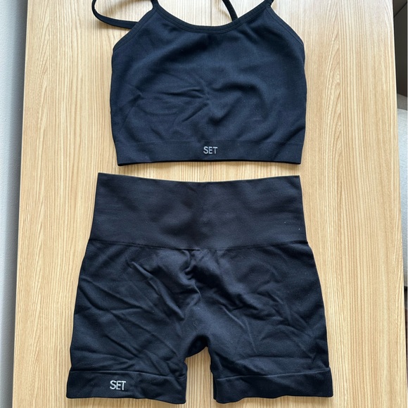 SET ACTIVE ACTIVEWEAR - Picture 2 of 3